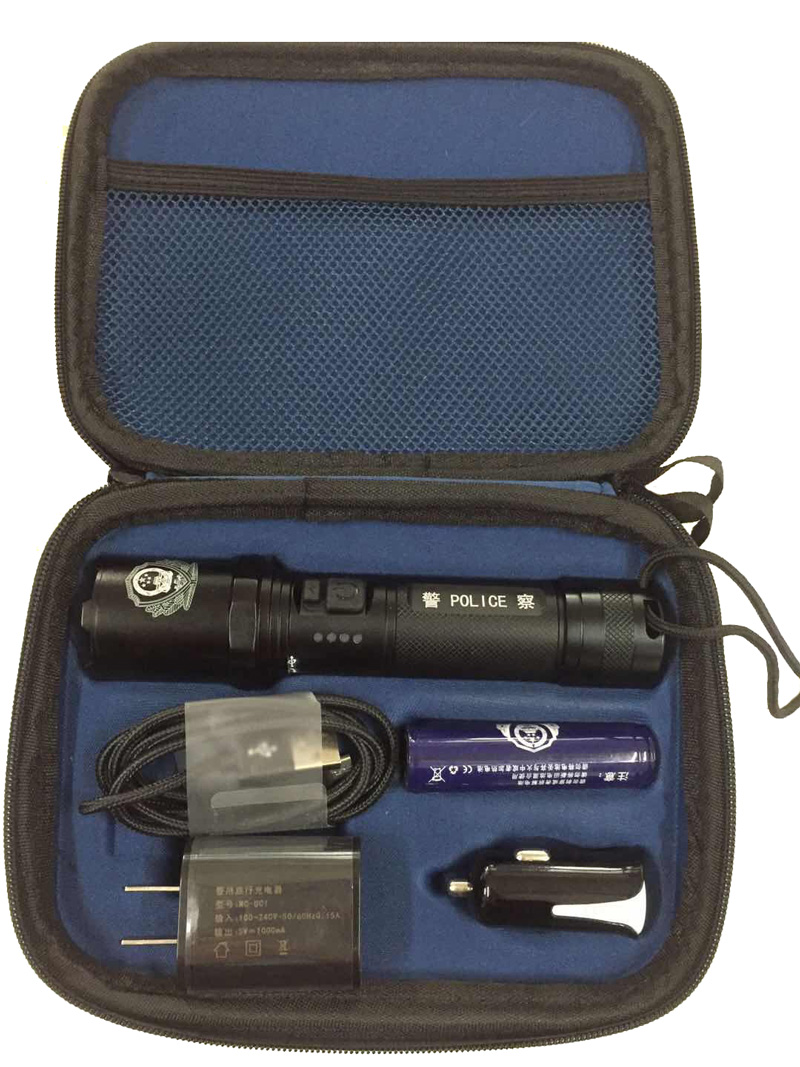 警用强光手电包内部